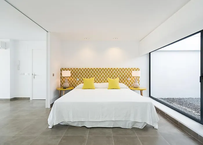 Altos De La Gloria Beach Apartments