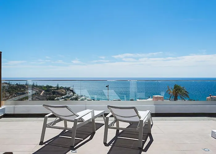 Altos De La Gloria Beach Apartments